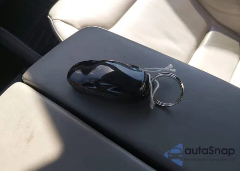 2016 Tesla Model S 90D/P100D/P85D/P90D z USA, uszkodzony, nr VIN 5YJSA1E40GF118407